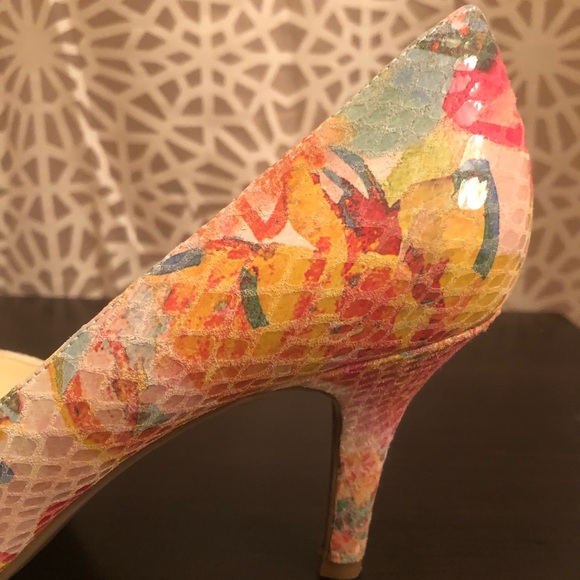 Anne Klein Iflex 8.5 Colorful Pointed Toe Heels - Picture 9 of 14